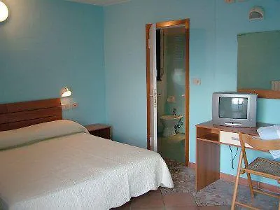 Hotel Blitz Rimini 4*,