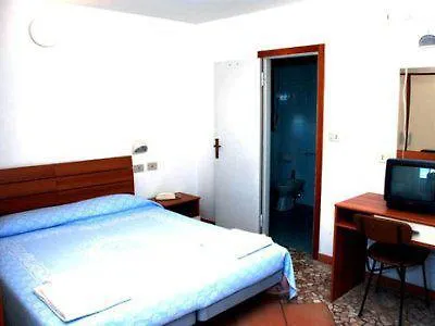 Hotel Blitz Rímini